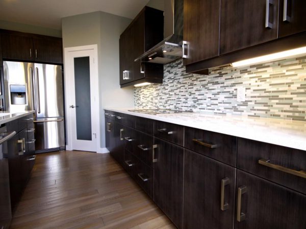 remodeling contractors kitchen cabinets